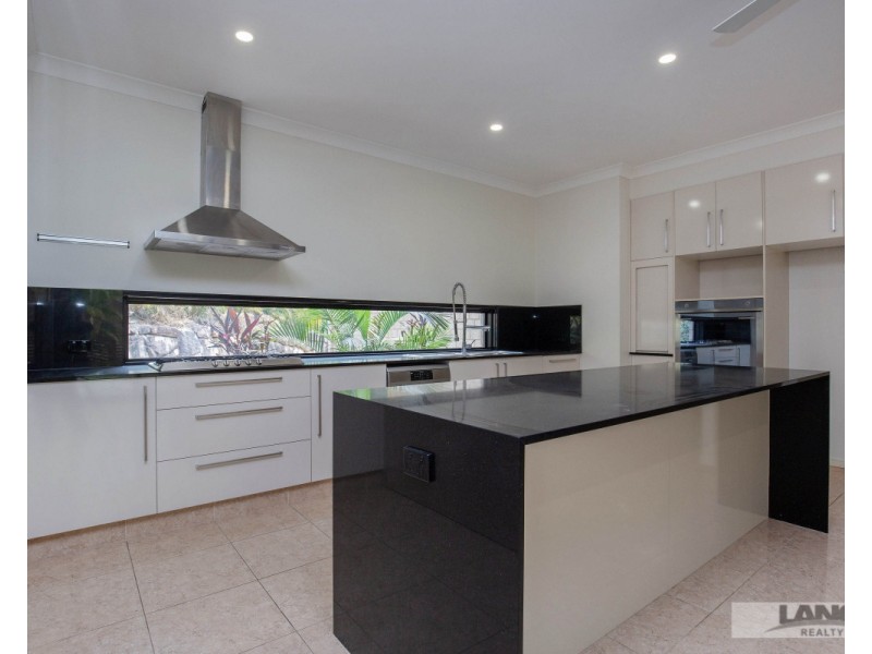 7 Blackcomb Rise, Ormeau Hills QLD 4208