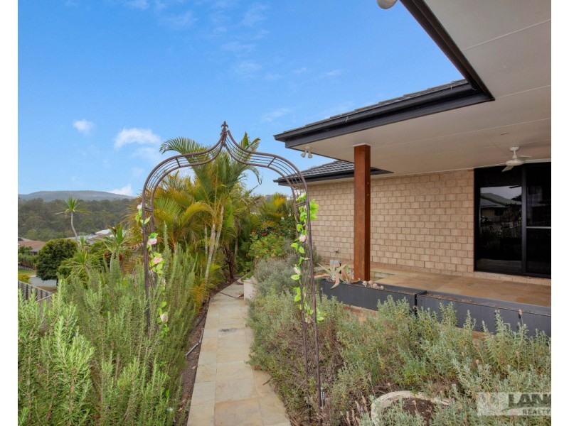 7 Blackcomb Rise, Ormeau Hills QLD 4208