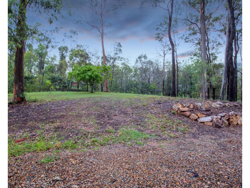 99 Coulter Road, Willow Vale QLD 4209
