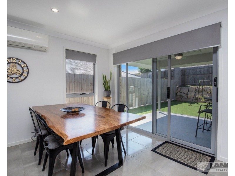 34 Charles Avenue, Pimpama QLD 4209