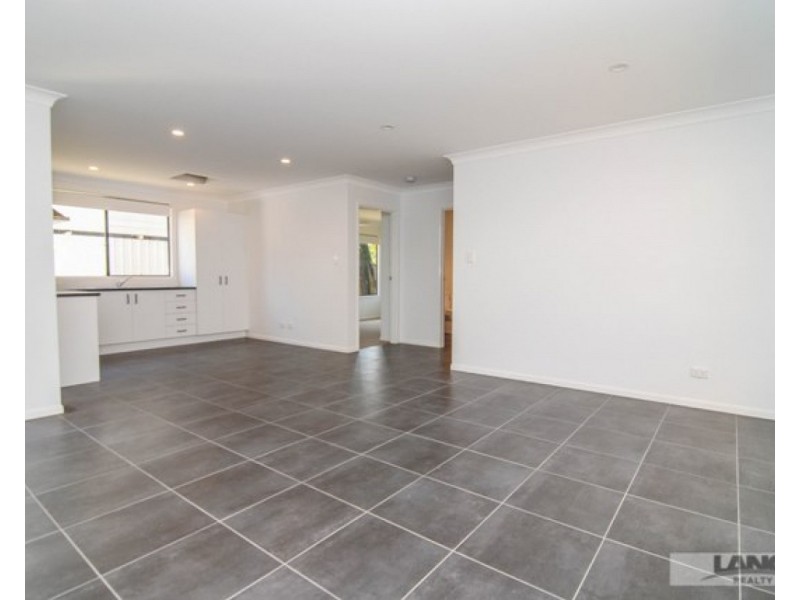 4 Dellamere Court, Eagleby QLD 4207