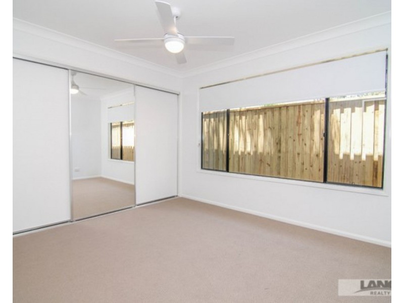 4 Dellamere Court, Eagleby QLD 4207