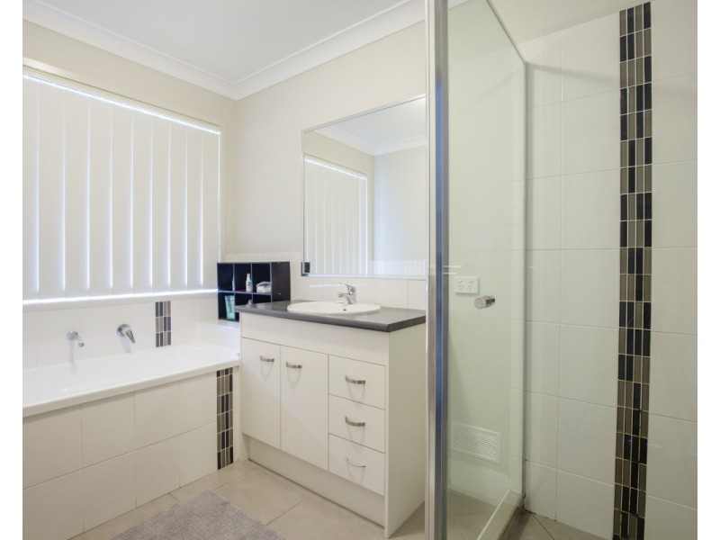 26 Alessandra Circuit, Coomera QLD 4209