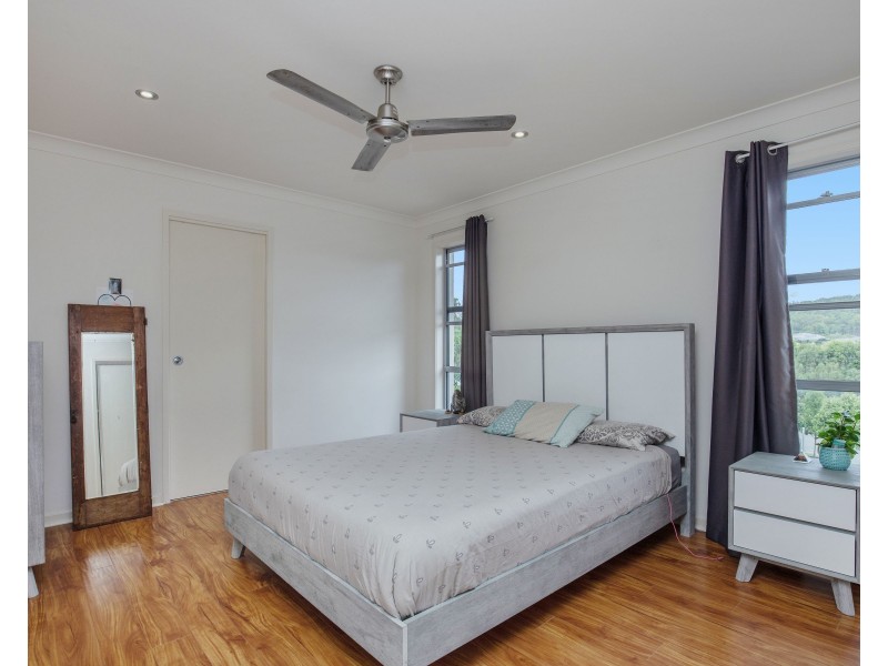 1/8 Mugello Avenue, Oxenford QLD 4210