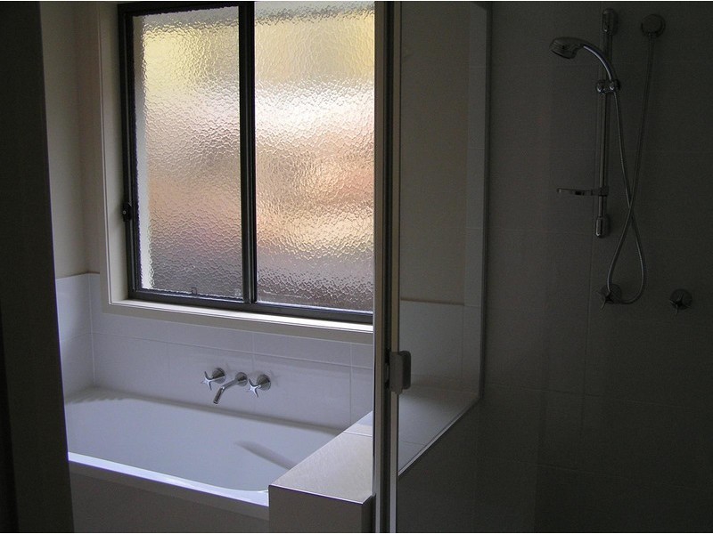 Pacific Pines QLD 4211