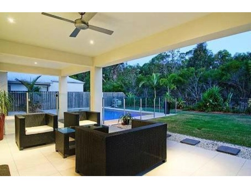 27 Elusive Lane, Coomera Waters QLD 4209