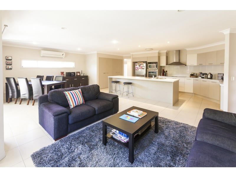 Coomera QLD 4209