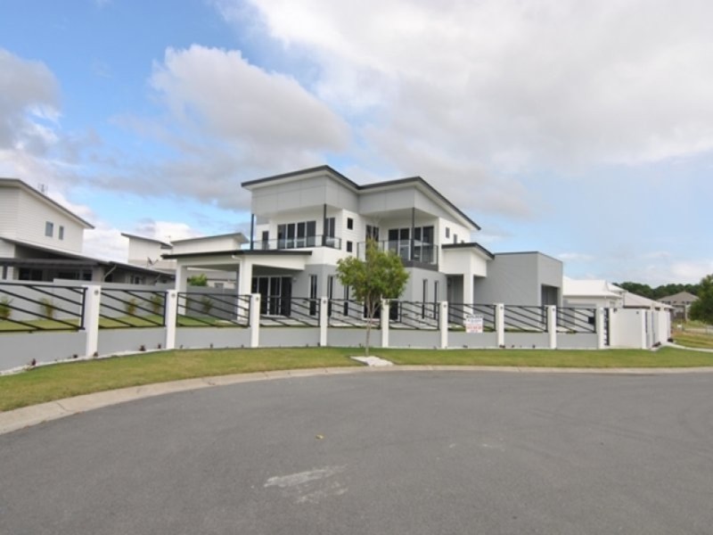 39 Rhodium Crescent, Hope Island QLD 4212