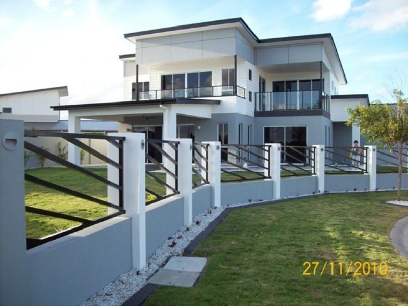 39 Rhodium Crescent, Hope Island QLD 4212