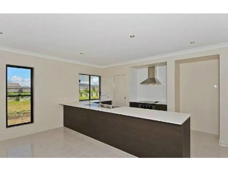 37 Achievement Drive, Ormeau QLD 4208