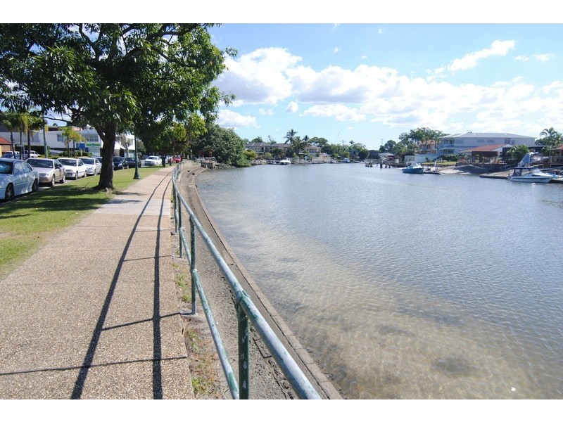 Biggera Waters QLD 4216