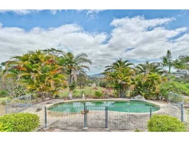 30 Holyrood Road, Maudsland QLD 4210