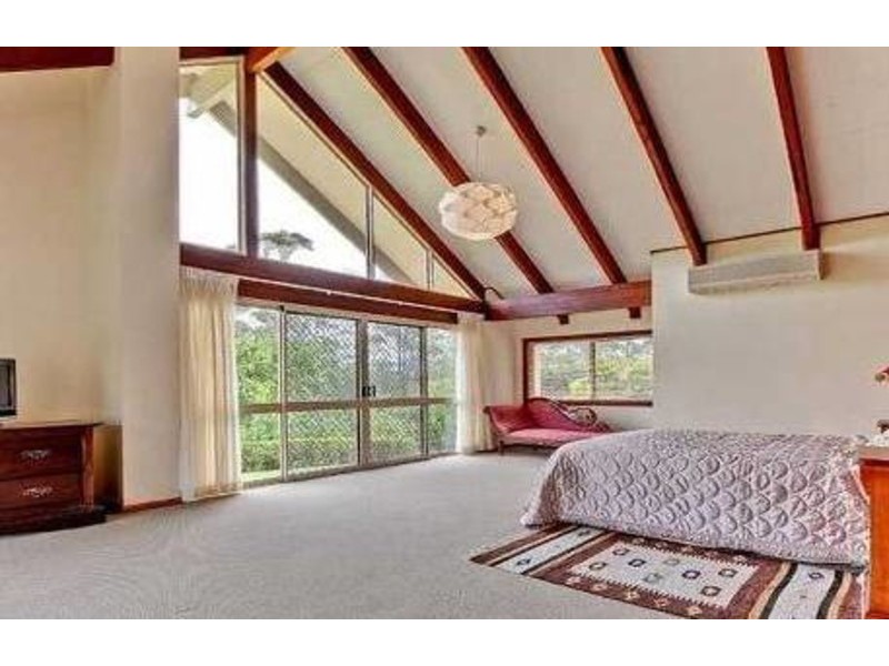 30 Holyrood Road, Maudsland QLD 4210