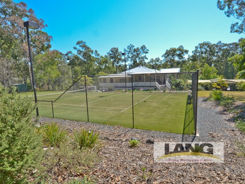 Yatala QLD 4207