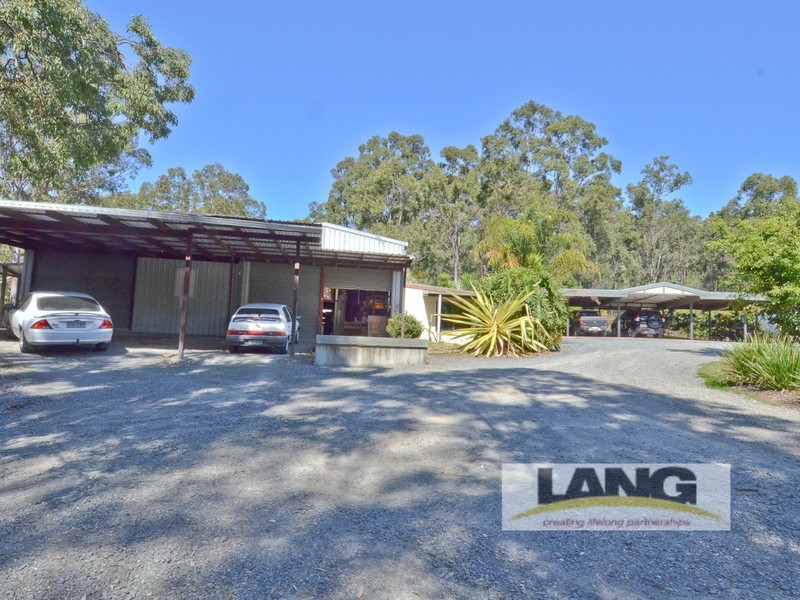 Yatala QLD 4207