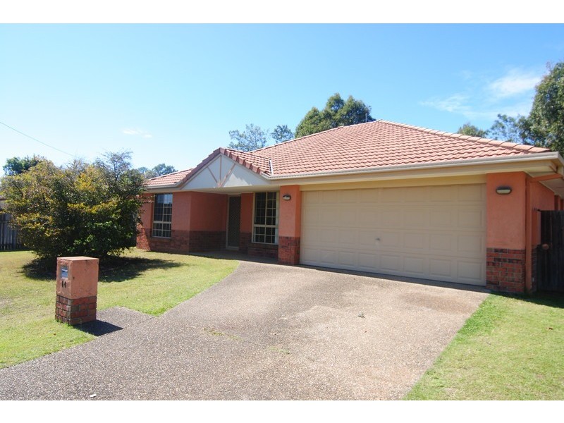 14 Lomandra Court, Oxenford QLD 4210