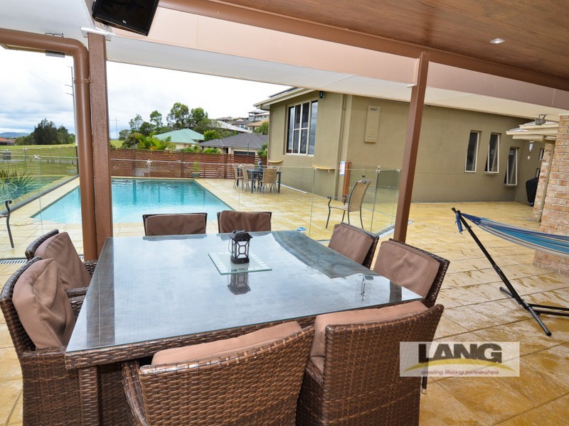 2 Mungana Drive, Upper Coomera QLD 4209