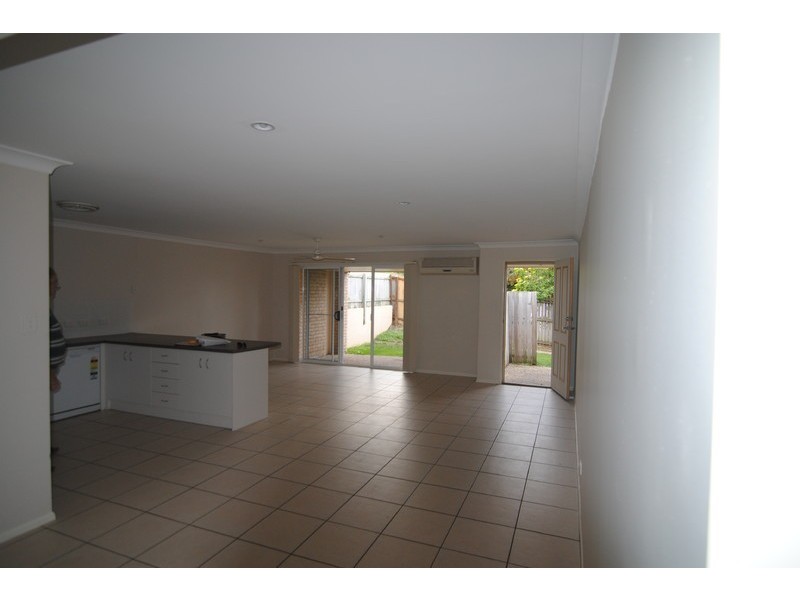 1/14 Macdonald Avenue, Upper Coomera QLD 4209