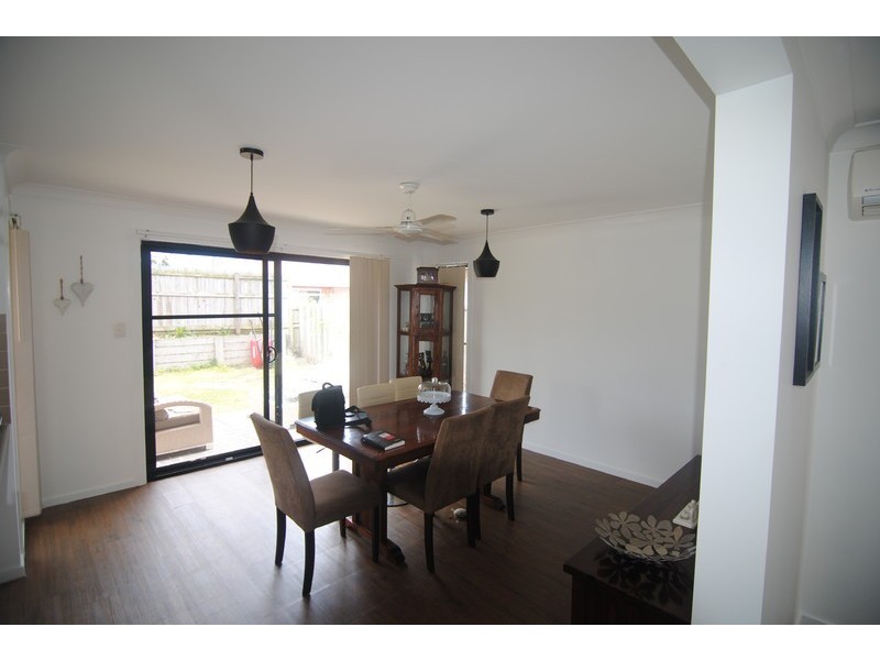 8 Heron Close, Coomera QLD 4209