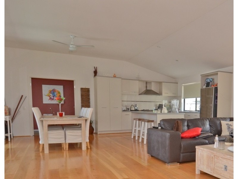 Oxenford QLD 4210