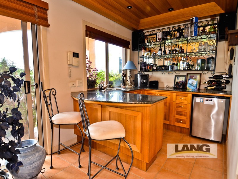 Hope Island QLD 4212