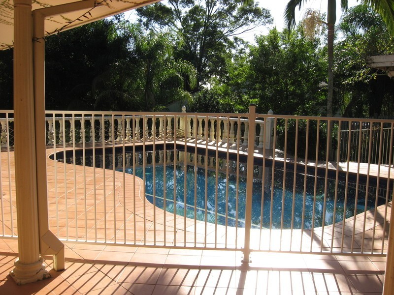 4 Georgina Street, Oxenford QLD 4210