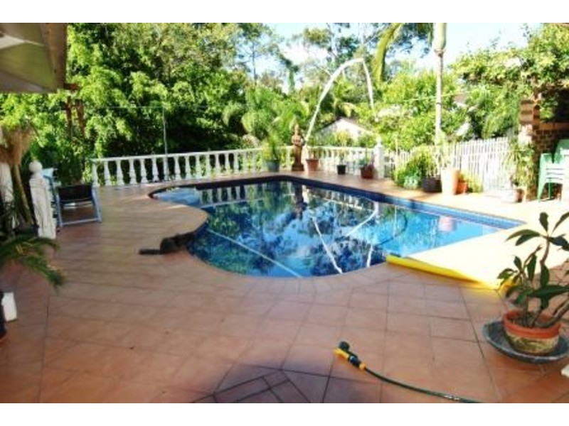 4 Georgina Street, Oxenford QLD 4210