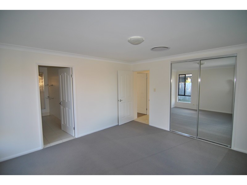 28 Rix Drive, Upper Coomera QLD 4209