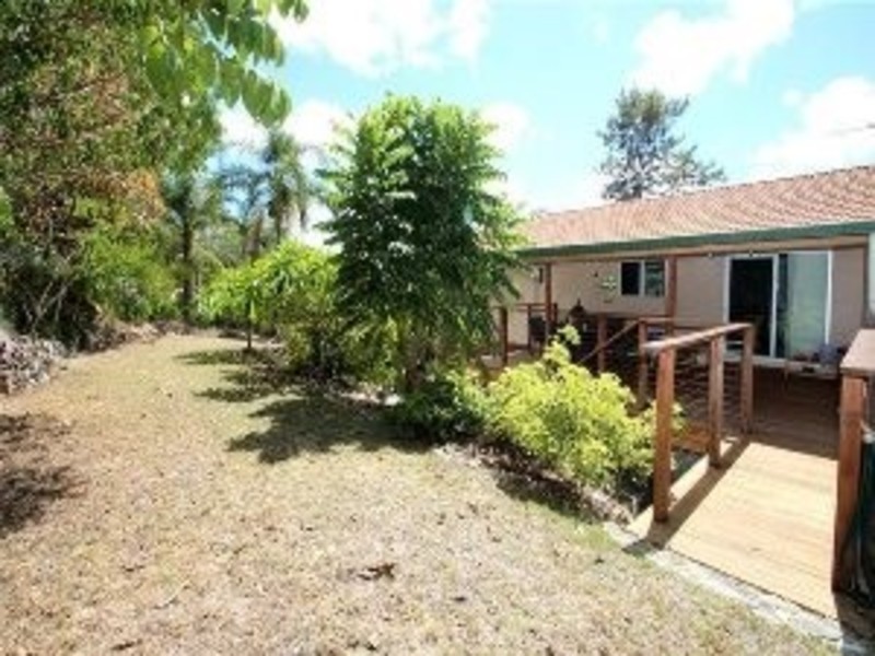 Edens Landing QLD 4207