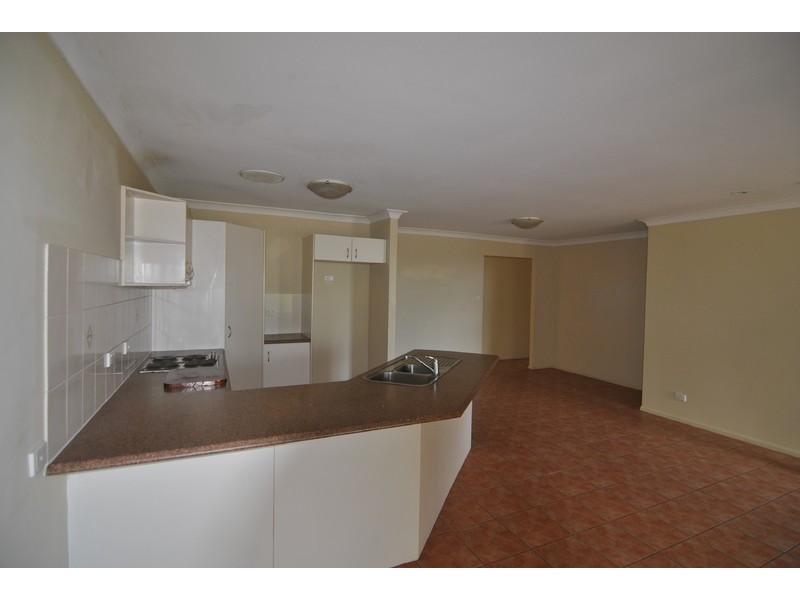 1/9 Old Kent Road, Upper Coomera QLD 4209
