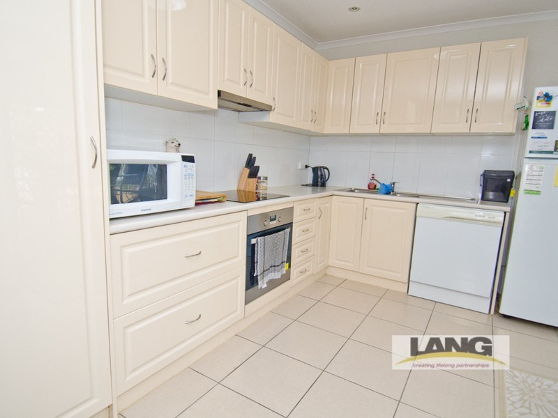 Edens Landing QLD 4207