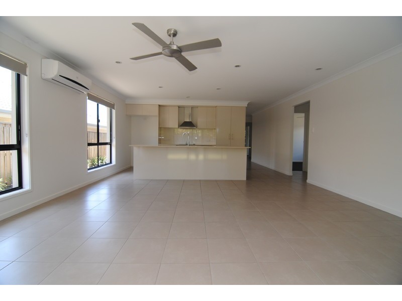 79 Beaumont Drive, Pimpama QLD 4209