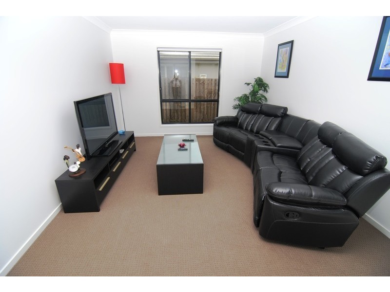 30 William Boulevard, Pimpama QLD 4209
