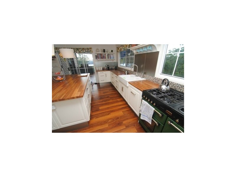 Wongawallan QLD 4210