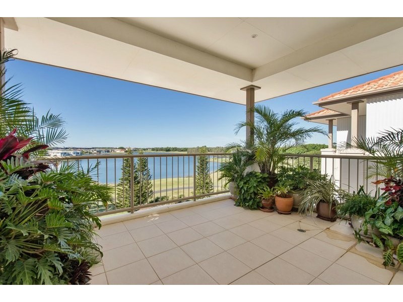 Hope Island QLD 4212