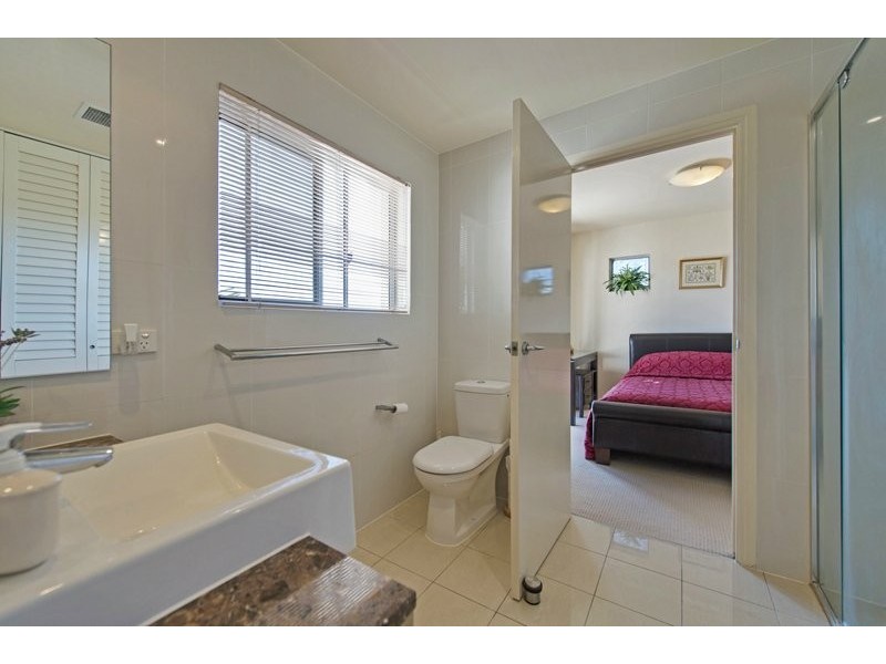 Hope Island QLD 4212