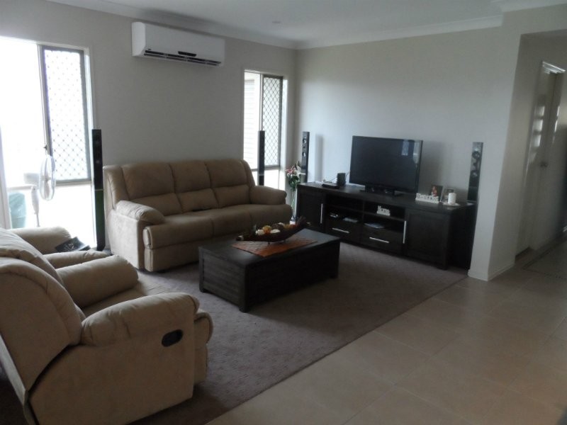 52 Summerlea Crescent, Ormeau QLD 4208