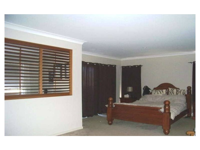 52 Summerlea Crescent, Ormeau QLD 4208