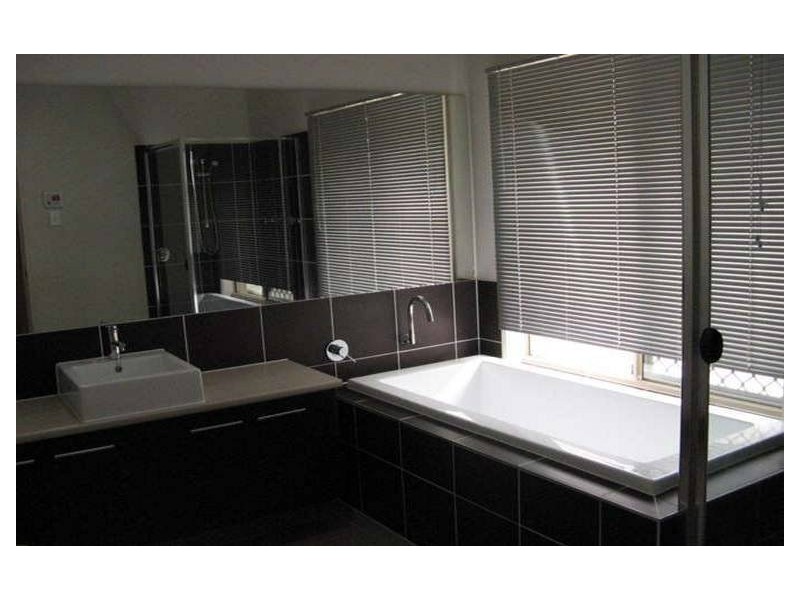 52 Summerlea Crescent, Ormeau QLD 4208