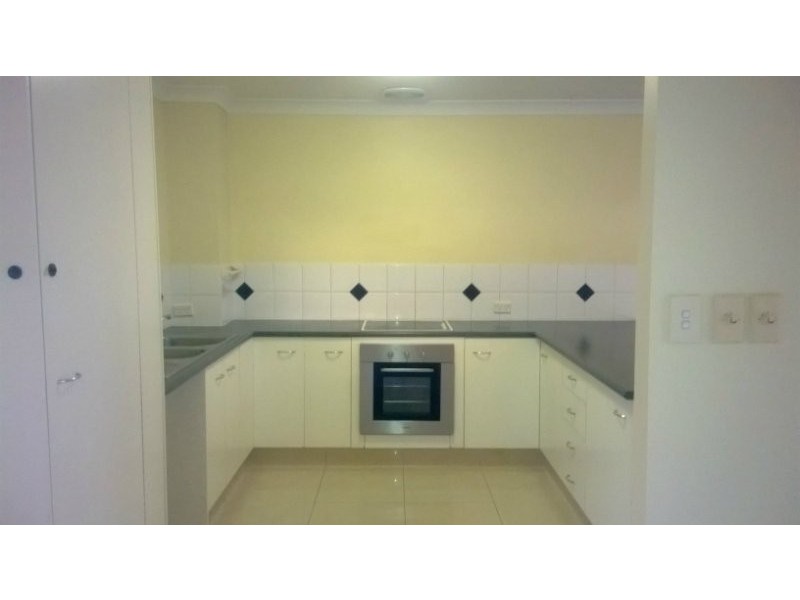 1008/6 Crestridge Crescent, Oxenford QLD 4210