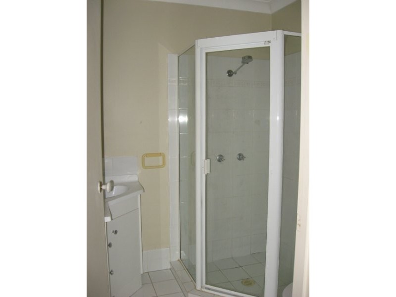 1008/6 Crestridge Crescent, Oxenford QLD 4210