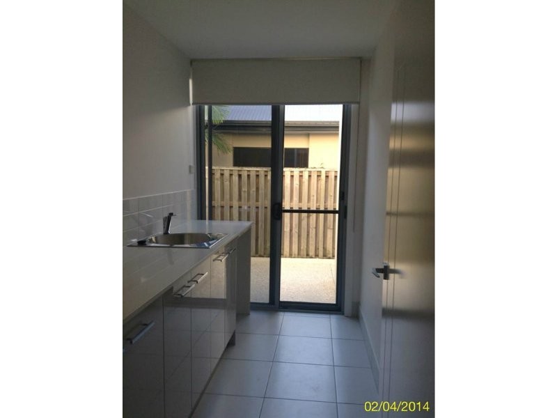 Coomera Waters QLD 4209