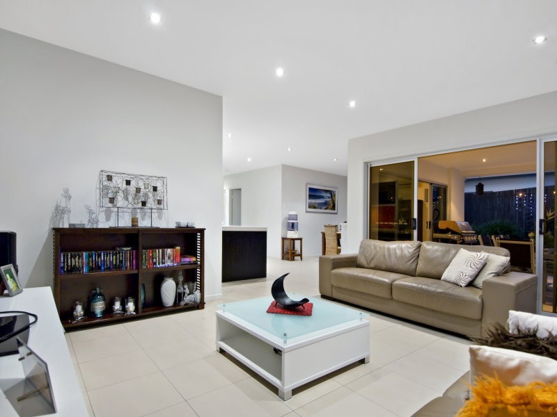 28 Crestview Drive, Peregian Springs QLD 4573