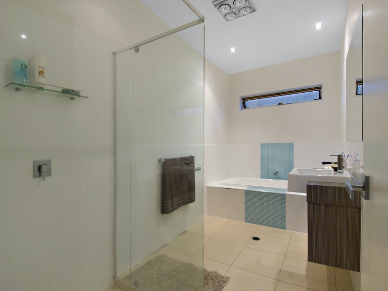 28 Crestview Drive, Peregian Springs QLD 4573