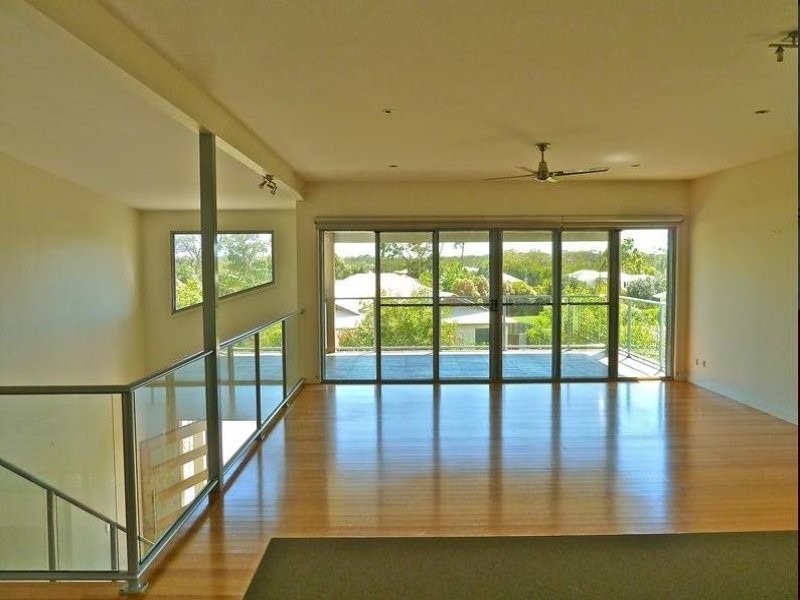 8 Pennant Court, Peregian Springs QLD 4573