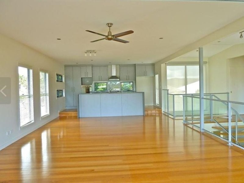8 Pennant Court, Peregian Springs QLD 4573