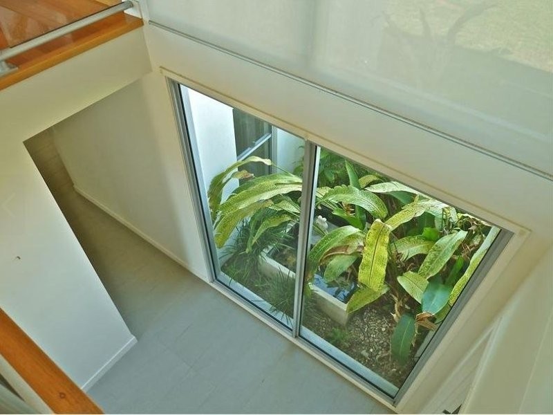 8 Pennant Court, Peregian Springs QLD 4573