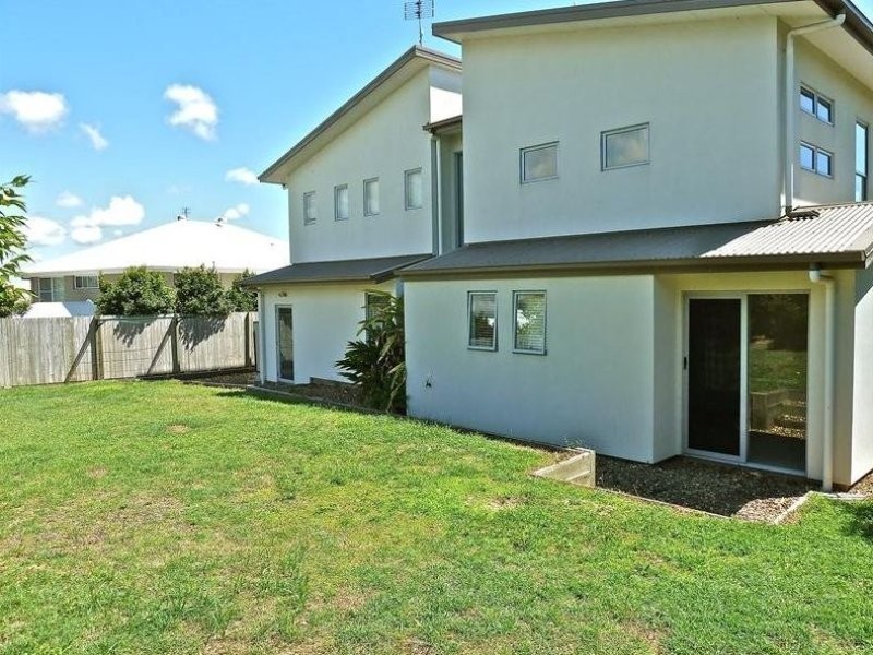 8 Pennant Court, Peregian Springs QLD 4573