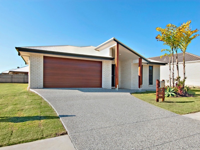 18 Sunrise Terrace, Little Mountain QLD 4551