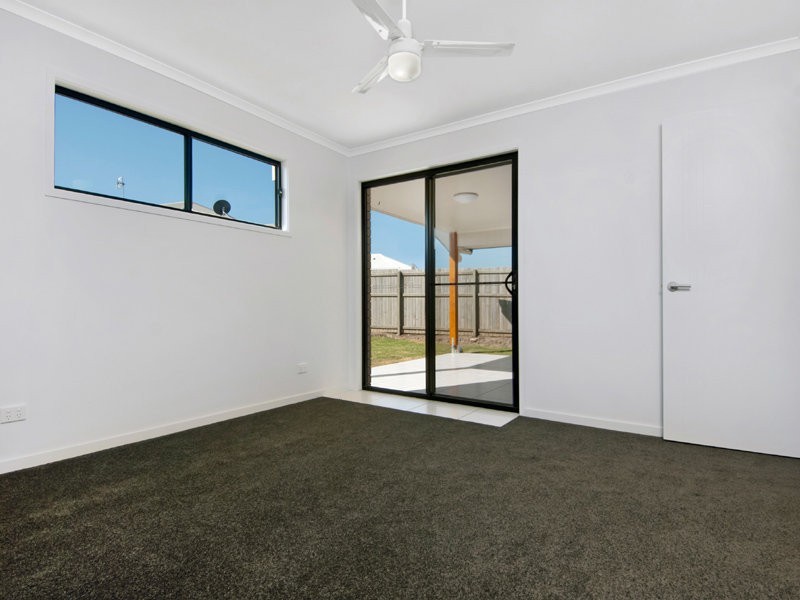 18 Sunrise Terrace, Little Mountain QLD 4551